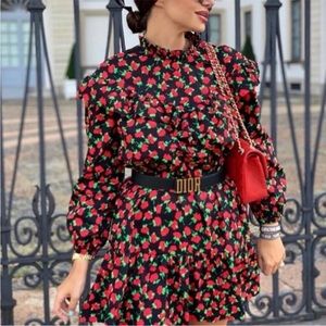 Zara  high neck floral mini dress size M ❤️